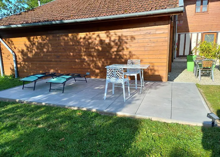 Le Studio Restauration Netflix et Jacuzzi Proche des grands lacs